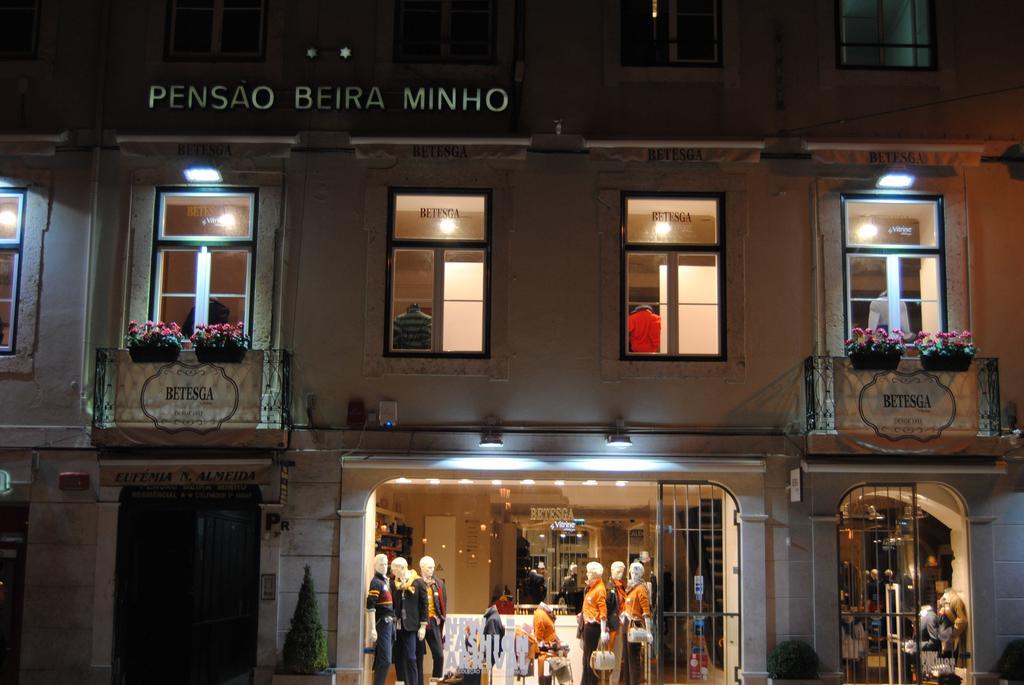 Pensao Beira Minho Hotel Lisbon Luaran gambar