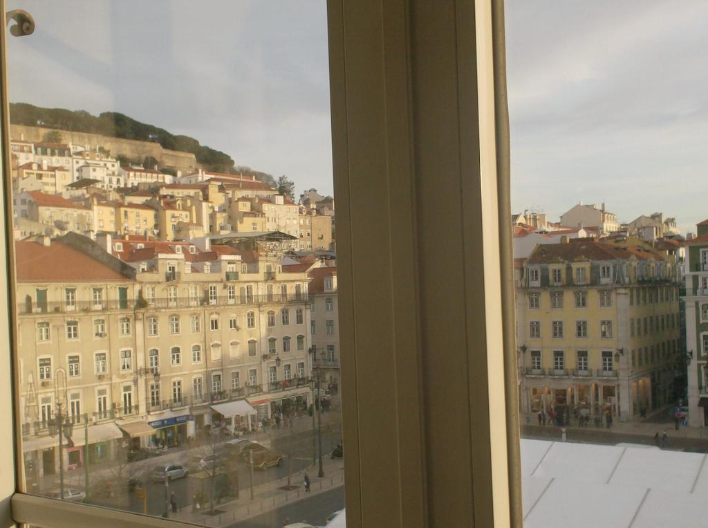 Pensao Beira Minho Hotel Lisbon Luaran gambar