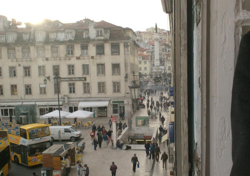 Pensao Beira Minho Hotel Lisbon Luaran gambar