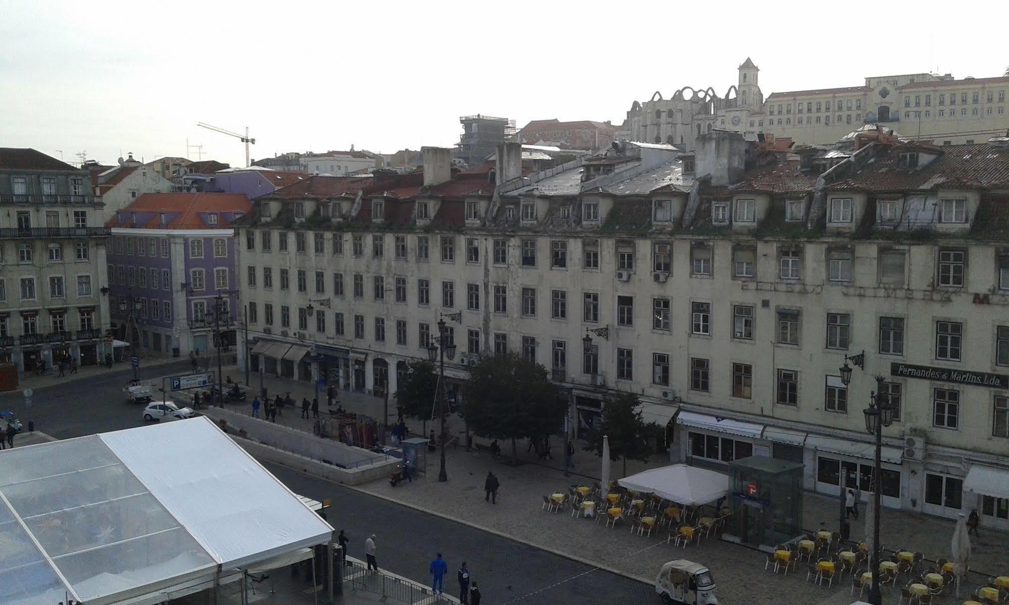 Pensao Beira Minho Hotel Lisbon Luaran gambar